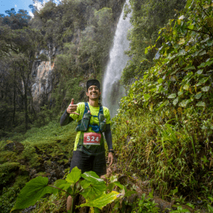 FER 2025 - Daniel Wolf: corredor en ruta 55k - Salto del ángel